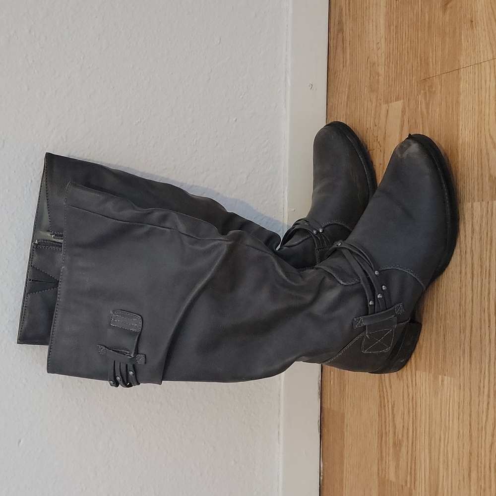 Calf boots